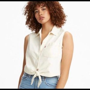 Levi’s Rumi Sleeveless Button Down Shirt